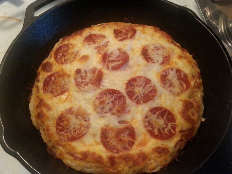 Name:  CastIronPizza_20140518.jpg
Views: 187
Size:  80.1 KB