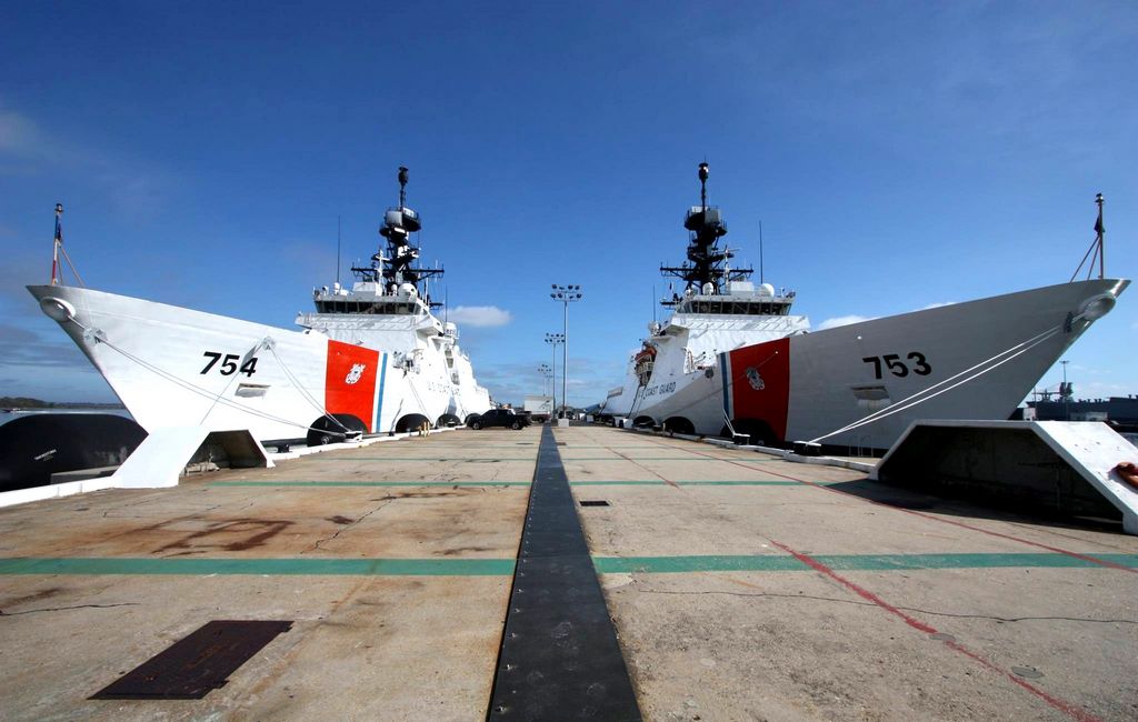 Name:  twocoastguardcutters.jpg
Views: 3391
Size:  90.8 KB