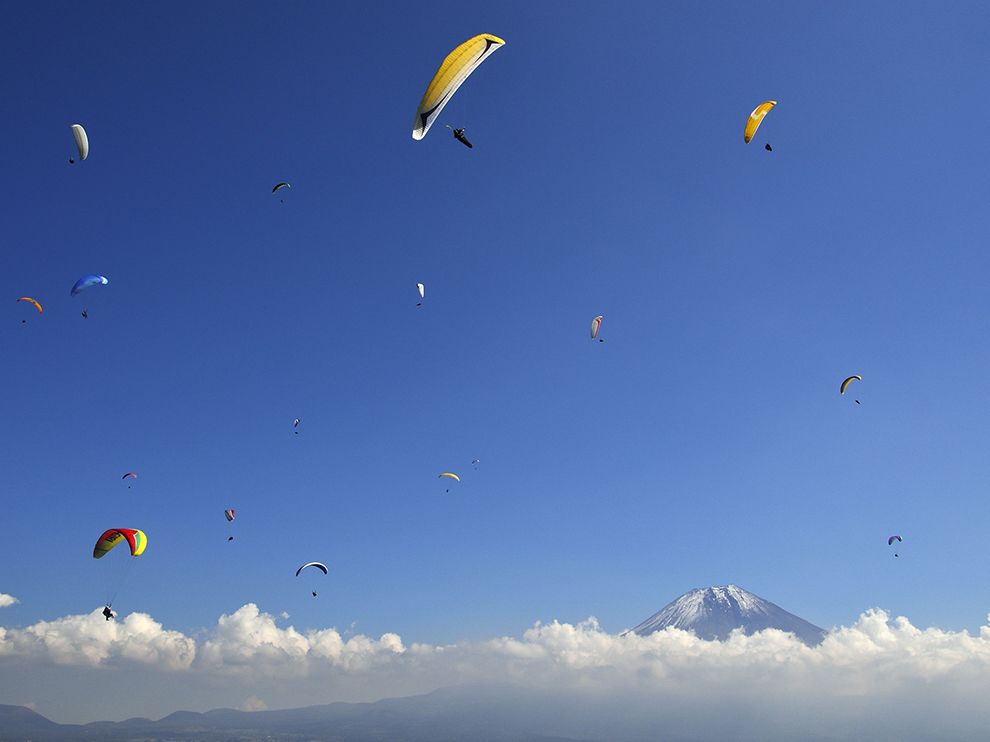 Name:  Paragliding Mt. Fuji.jpg
Views: 249
Size:  34.9 KB