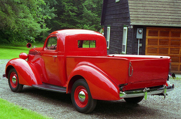 Name:  1937 Studebaker Express Coupe r.jpg
Views: 293
Size:  106.6 KB